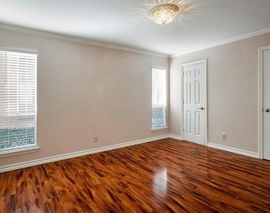 10757 Villager Road - Photo Thumbnail 15