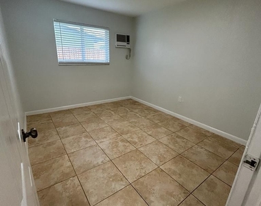 1119 Nw 6th Avenue - Photo Thumbnail 6