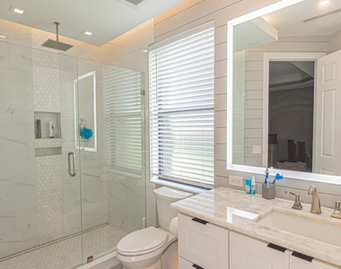 8060 Kiawah Trace - Photo Thumbnail 17