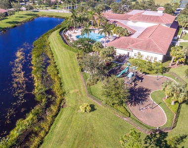 8060 Kiawah Trace - Photo Thumbnail 38