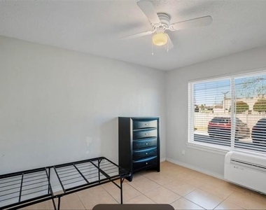 150 S Main Street - Photo Thumbnail 8