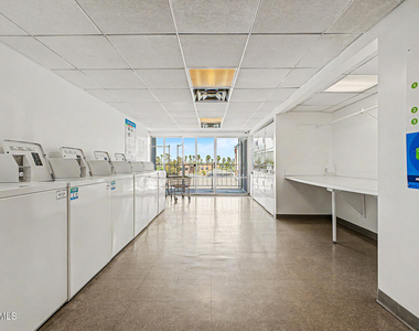 805 N 4th Avenue - Photo Thumbnail 23