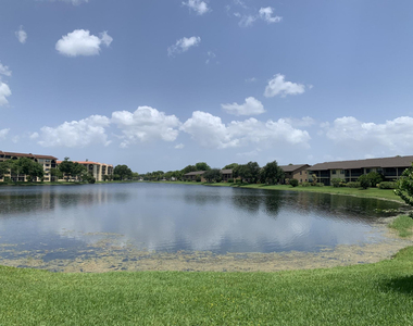 10011 Winding Lake Road - Photo Thumbnail 16