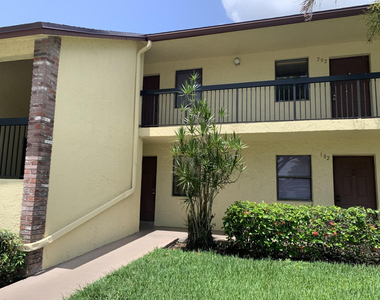 10011 Winding Lake Road - Photo Thumbnail 18
