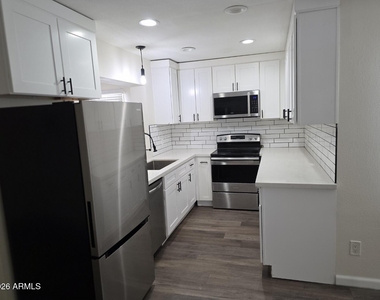 143 S Olive -- - Photo Thumbnail 5
