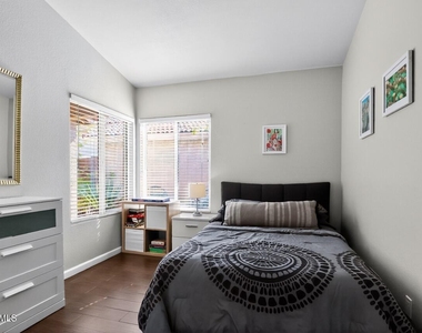 8828 E Riviera Drive - Photo Thumbnail 21