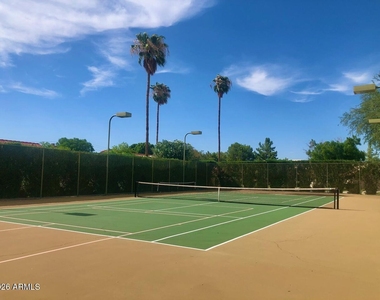 8828 E Riviera Drive - Photo Thumbnail 32
