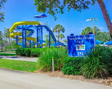 446 Rainbow Springs Terrace - Photo Thumbnail 15