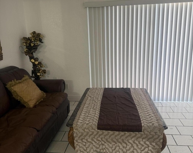 2181 Nw 94th Avenue - Photo Thumbnail 42