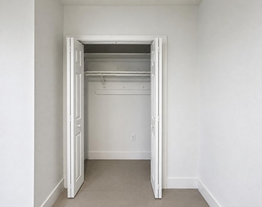 2152 Sw 72nd Avenue - Photo Thumbnail 7