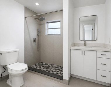 2152 Sw 72nd Avenue - Photo Thumbnail 3