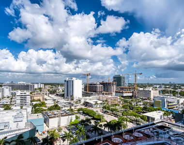 6899 Collins Avenue - Photo Thumbnail 39