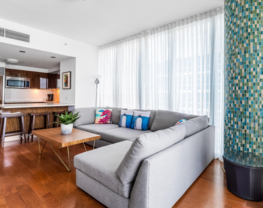 6899 Collins Avenue - Photo Thumbnail 15