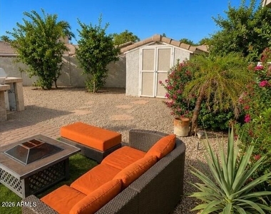 3411 E Escuda Road - Photo Thumbnail 31