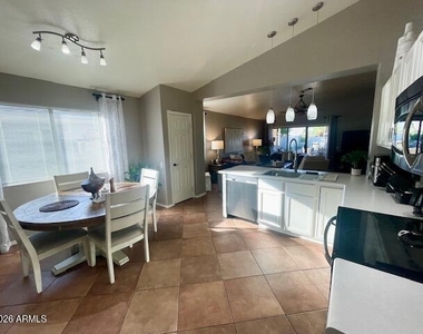 3411 E Escuda Road - Photo Thumbnail 10