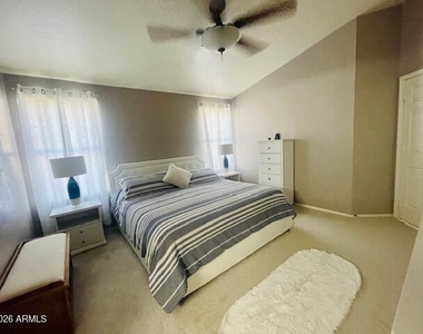 3411 E Escuda Road - Photo Thumbnail 13