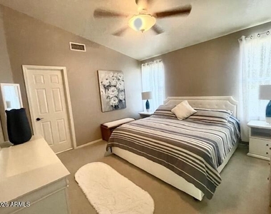 3411 E Escuda Road - Photo Thumbnail 16