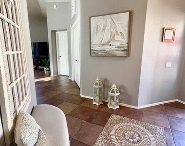 3411 E Escuda Road - Photo Thumbnail 4