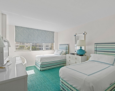 2800 N Flagler Drive - Photo Thumbnail 22
