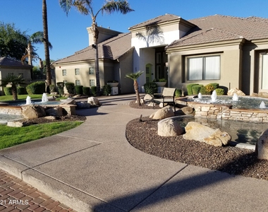 3848 N 3rd Avenue - Photo Thumbnail 14