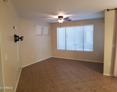 3848 N 3rd Avenue - Photo Thumbnail 1