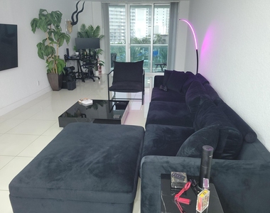 19370 Collins Avenue - Photo Thumbnail 10