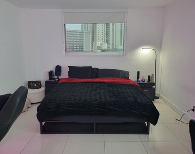 19370 Collins Avenue - Photo Thumbnail 14