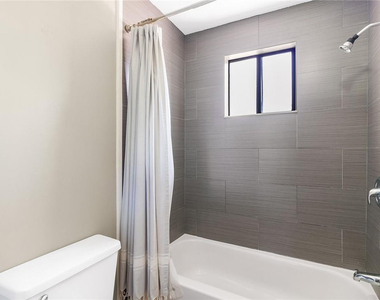 324 City View Drive - Photo Thumbnail 21