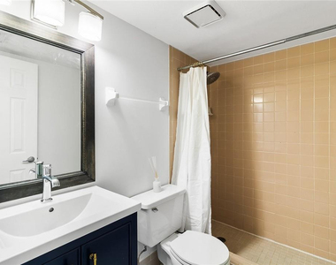 324 City View Drive - Photo Thumbnail 13