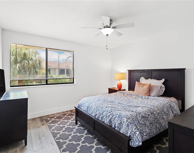 324 City View Drive - Photo Thumbnail 16