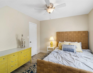 324 City View Drive - Photo Thumbnail 11