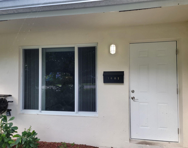 1601 Sw 1 Terrace - Photo Thumbnail 34
