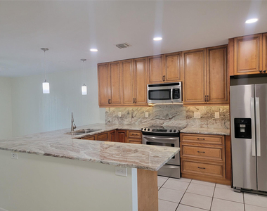 1601 Sw 1 Terrace - Photo Thumbnail 6
