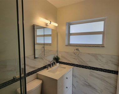 1601 Sw 1 Terrace - Photo Thumbnail 23