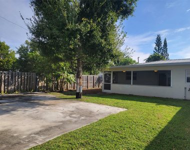 1601 Sw 1 Terrace - Photo Thumbnail 31