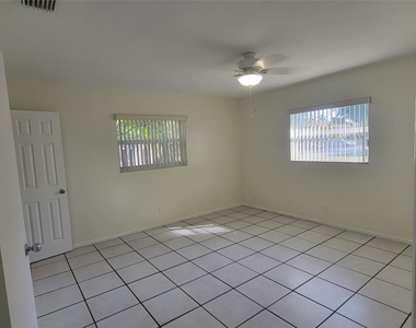 1601 Sw 1 Terrace - Photo Thumbnail 18