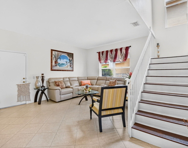 5018 Starblaze Drive - Photo Thumbnail 10