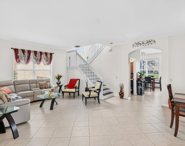 5018 Starblaze Drive - Photo Thumbnail 7