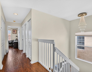 5018 Starblaze Drive - Photo Thumbnail 24