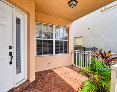 5018 Starblaze Drive - Photo Thumbnail 6
