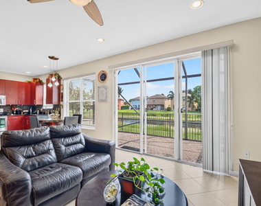 5018 Starblaze Drive - Photo Thumbnail 14