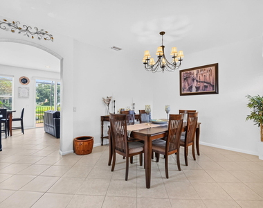5018 Starblaze Drive - Photo Thumbnail 9