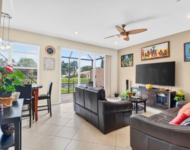 5018 Starblaze Drive - Photo Thumbnail 13