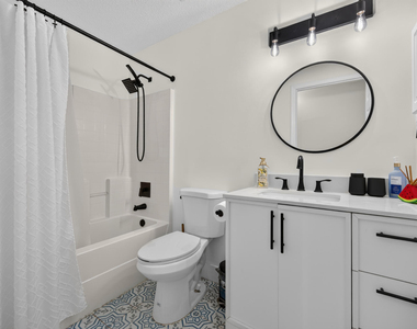 5758 Benbow Court - Photo Thumbnail 21