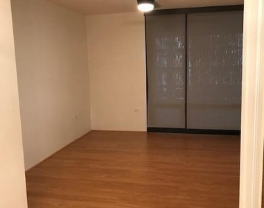 4808 N 24th Street - Photo Thumbnail 6