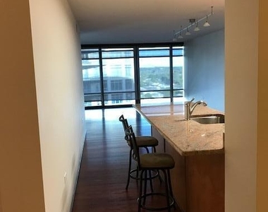 4808 N 24th Street - Photo Thumbnail 3