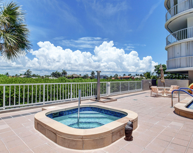 3210 S Ocean Boulevard - Photo Thumbnail 15