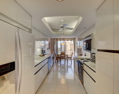 3210 S Ocean Boulevard - Photo Thumbnail 9