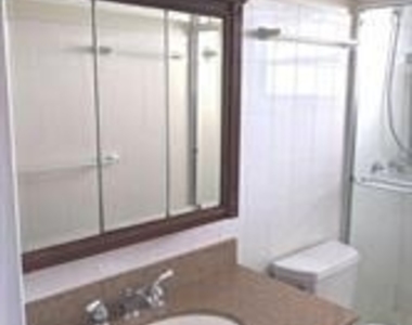 2555 Ne 11th Street - Photo Thumbnail 10