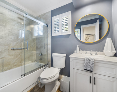 13144 Eastpointe Way - Photo Thumbnail 16